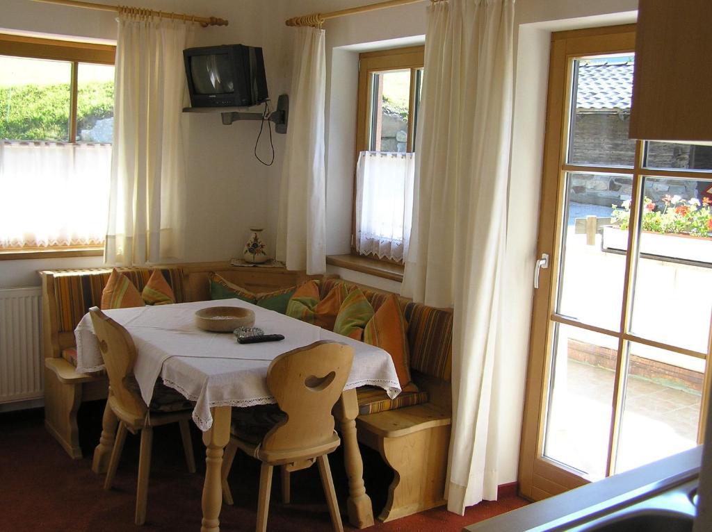 Hotel Fleckhof Neustift im Stubaital Habitación foto
