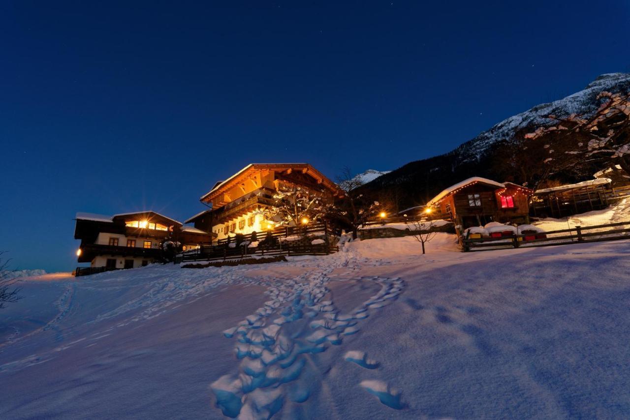 Hotel Fleckhof Neustift im Stubaital Exterior foto